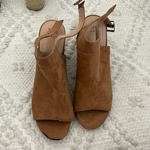 Target tan shoes